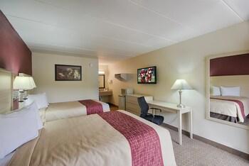 Avid Hotel Staunton Exterior photo
